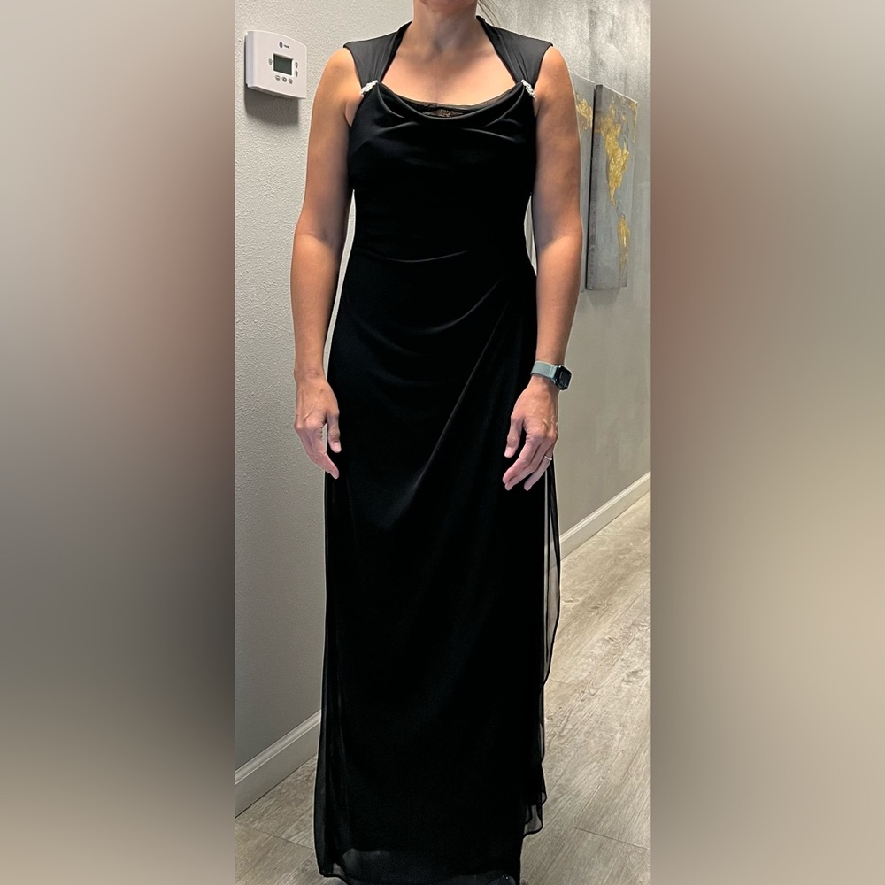 Scarlett Nite formal floor length evening gown. Size 10.